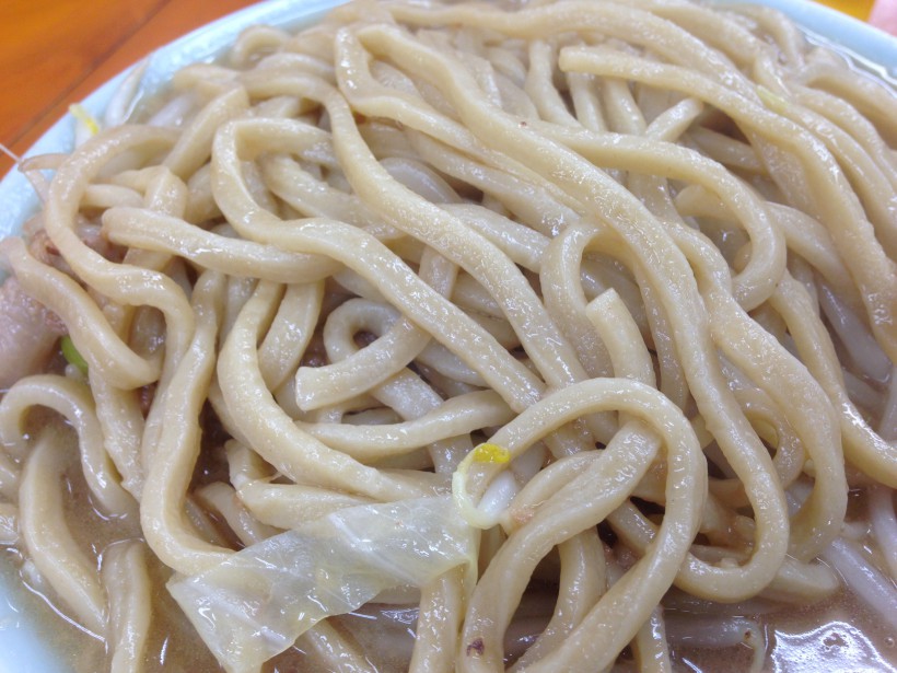 ラーメン二郎 麺