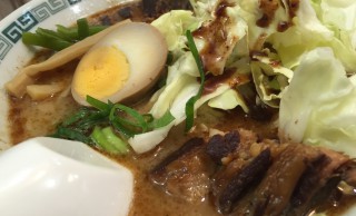 桂花ラーメン 新宿東口駅前店|新宿で太肉麺ランチ~久しぶりのくさくて美味い熊本ラーメン