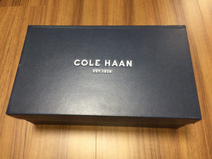 コールハーン（COLE HAAN）ピンチウィークエンダー 外箱