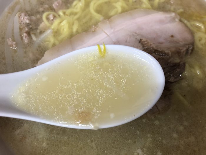 サッポロラーメン天竜 塩バターラーメン スープ